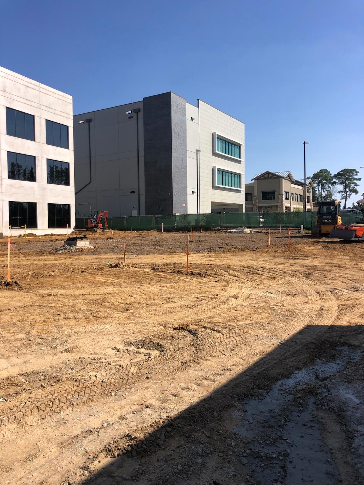 Finish grade — commercial lot